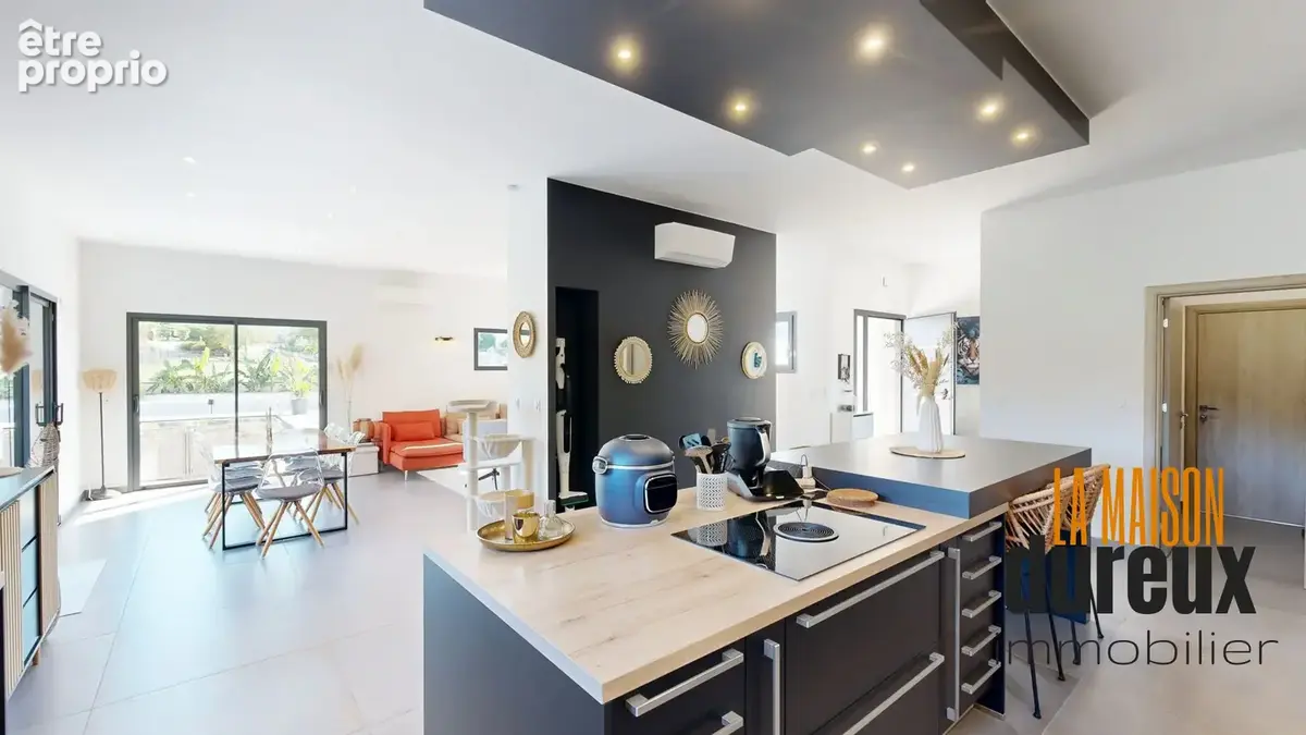 Maison 6 pièces 167 m² à vendre à Pouilley-Les-Vignes (25115) - photo 4
