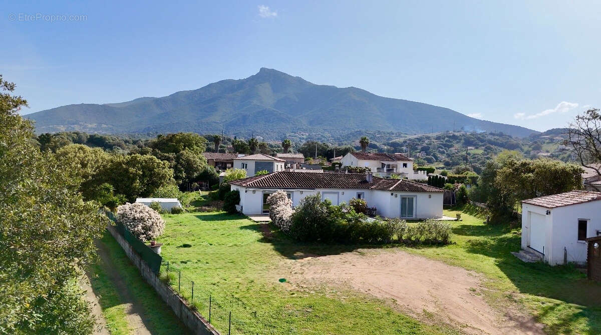 Maison à BASTELICACCIA