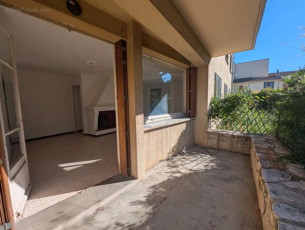 Appartement à ARLES