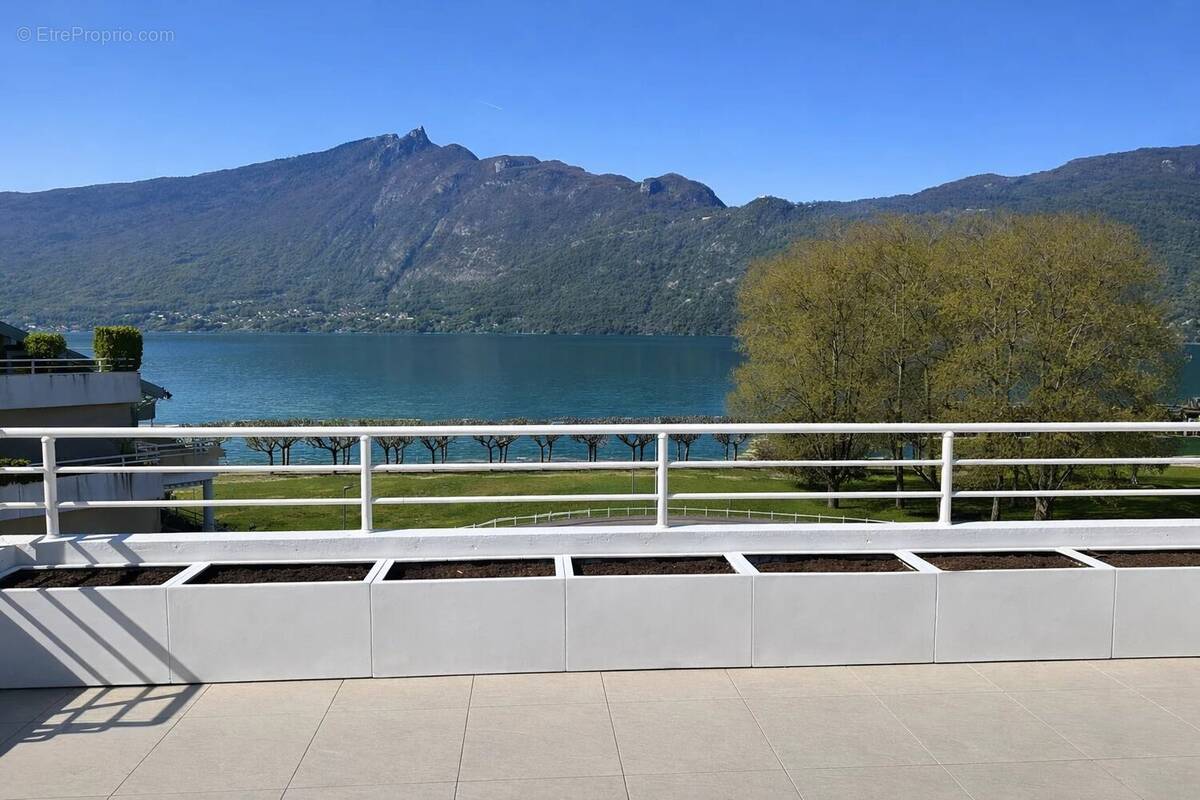 Appartement à AIX-LES-BAINS