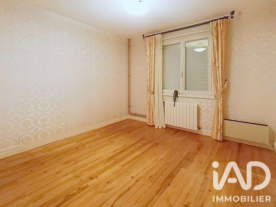 Maison 83 m² à Lahourcade  - photo 8