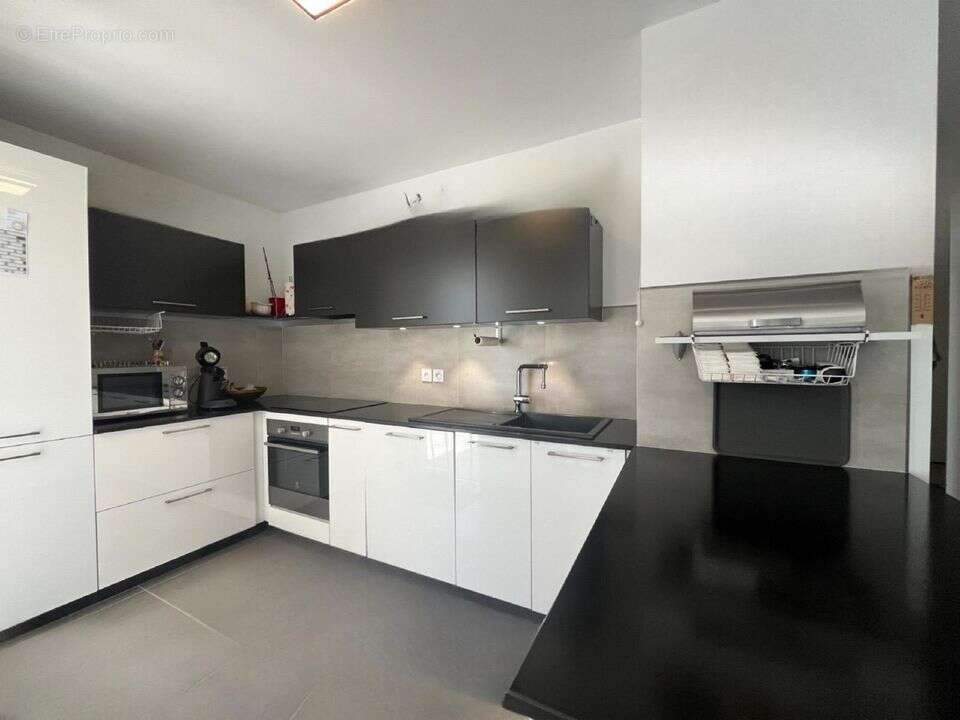 Appartement 70 m² à Saint-Julien-En-Genevois  - photo 5