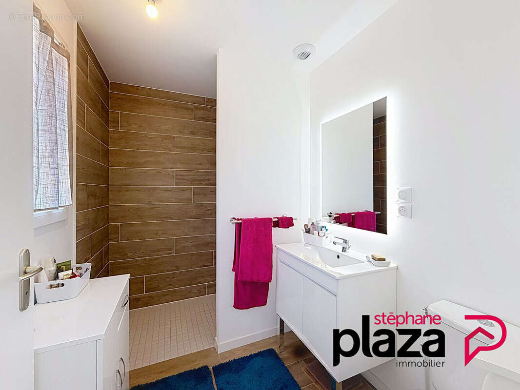 Maison à MESCHERS-SUR-GIRONDE