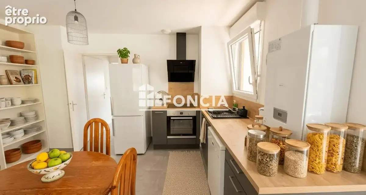 Maison T4 de 2016 avec jardin, terrasses, piscine et deux garages – Prades-le-Lez - photo 3