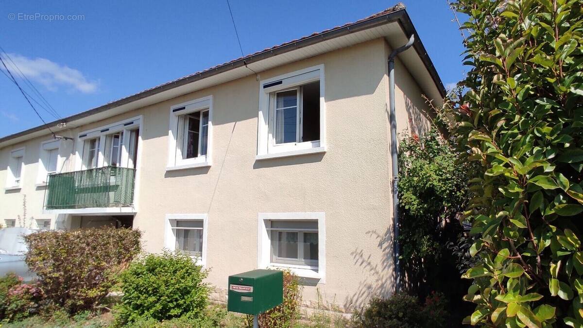 Maison à CHATELLERAULT