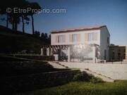 Terrain à ROQUEVAIRE