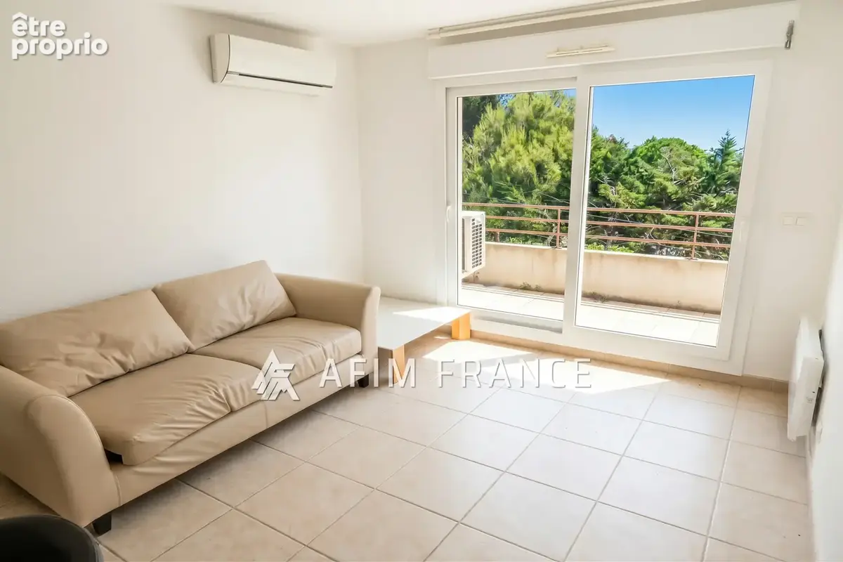 Appartement 1 pièce 20 m² à vendre à Cap-D'ail (06320) - photo 2