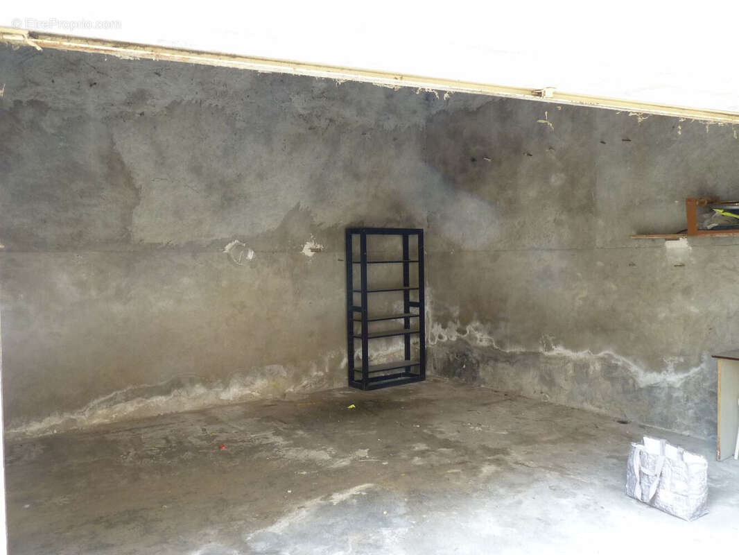 Maison à SAINTE-TULLE