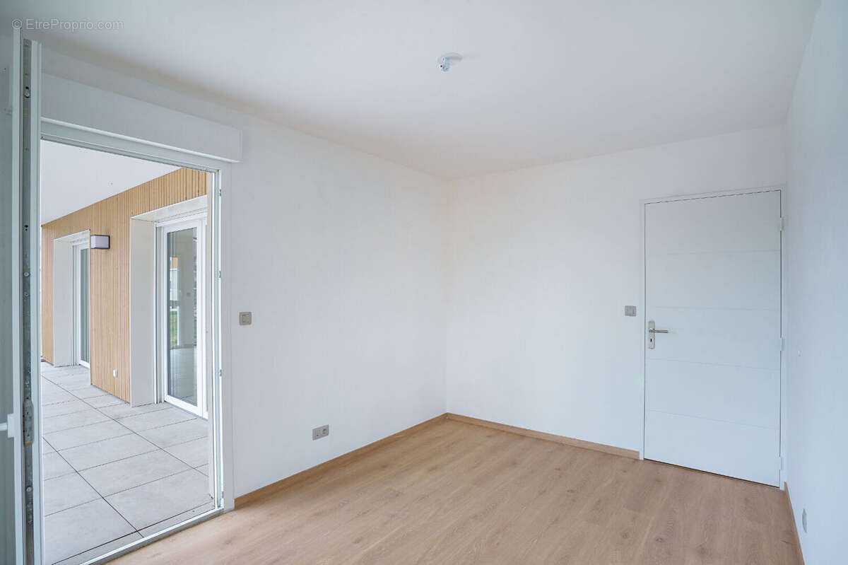 Appartement Sancé 4 pièces 96 m2 - photo 4