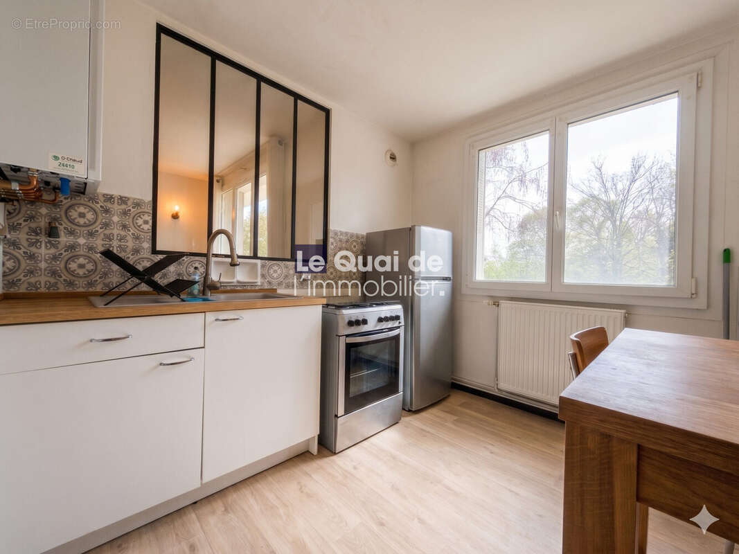 Appartement à MEYLAN