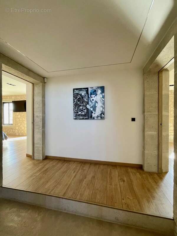 Maison à L&#039;ISLE-SUR-LA-SORGUE