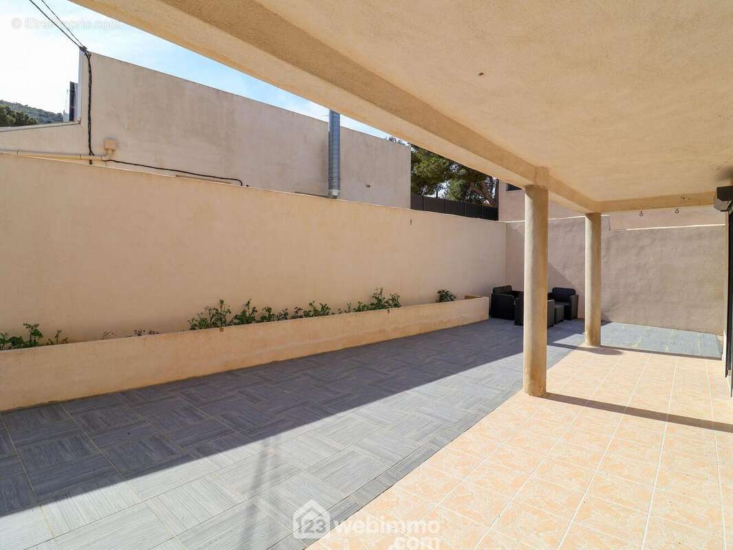 Maison à MARSEILLE-9E