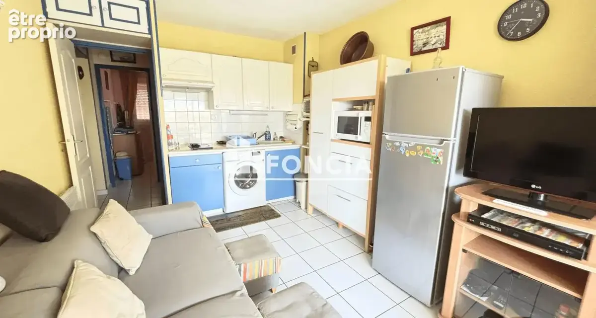 Narbonne Plage — Appartement traversant 2 pièces + cabine, climatisé, 33 m2, vendu meublé, à 200 m de la plage - photo 4