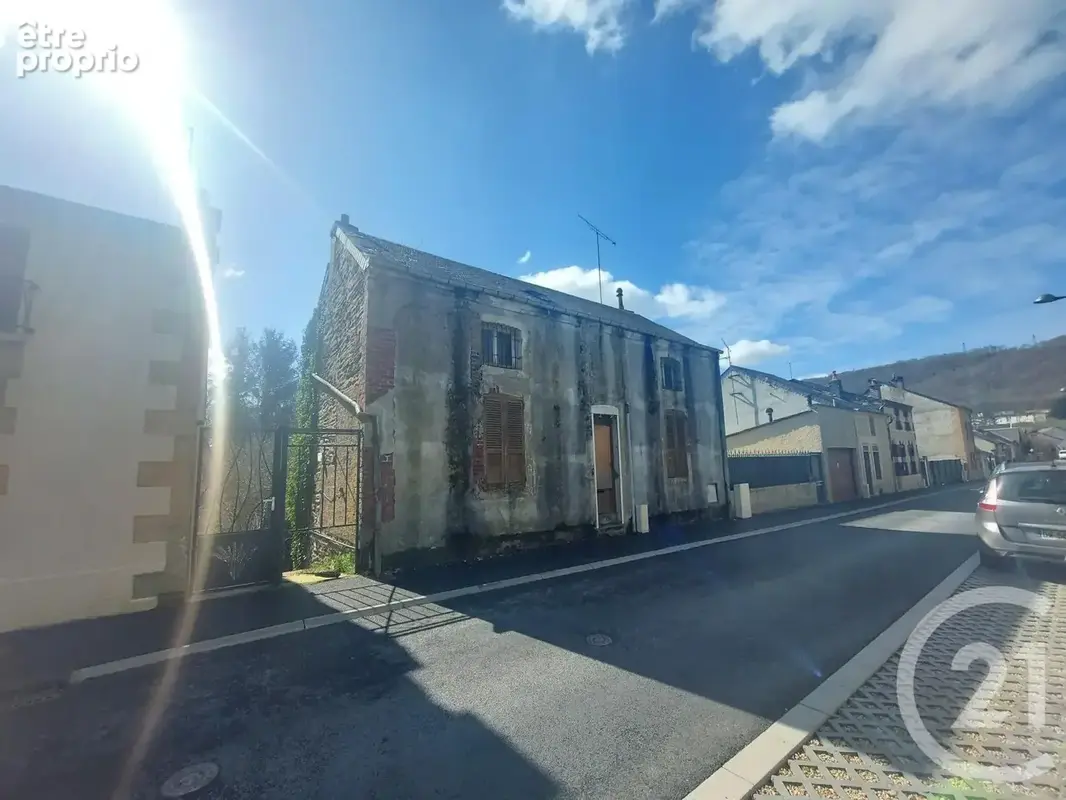 Maison à NOUZONVILLE