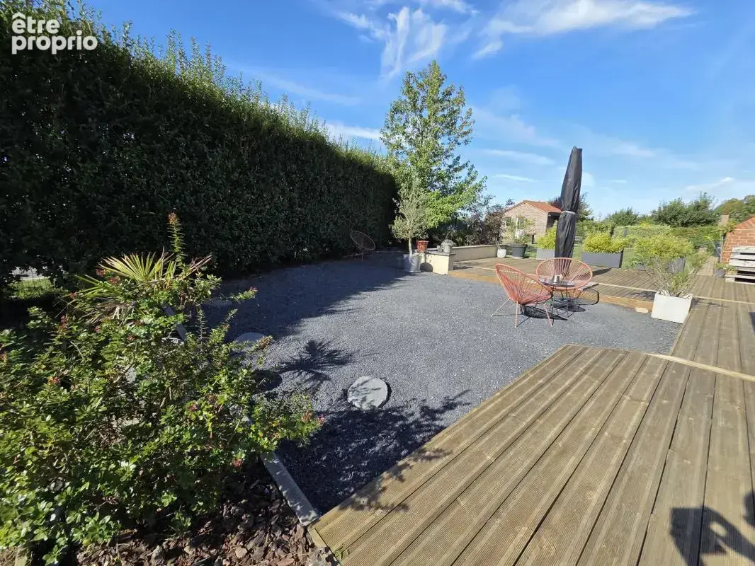Pavillon ind briques 155m² hab sur 715m² ac garage jardin - photo 12