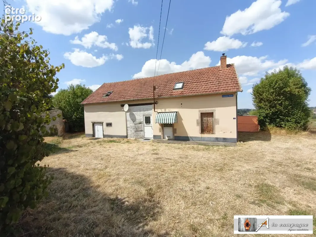 Maison 4 pièces 96 m² à vendre à Moureuille (63700) - photo 2
