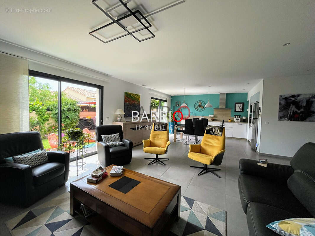 Maison à LATOUR-BAS-ELNE