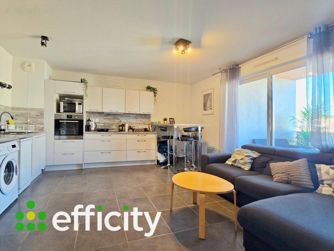 Appartement à FREJUS