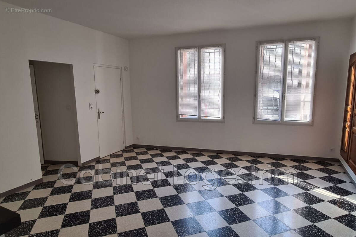 Appartement à MILHAUD