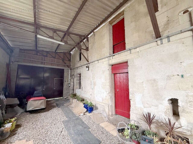 Maison à BORNEL