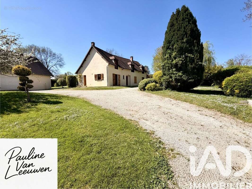 Photo 3 - Maison à FOUCHERES