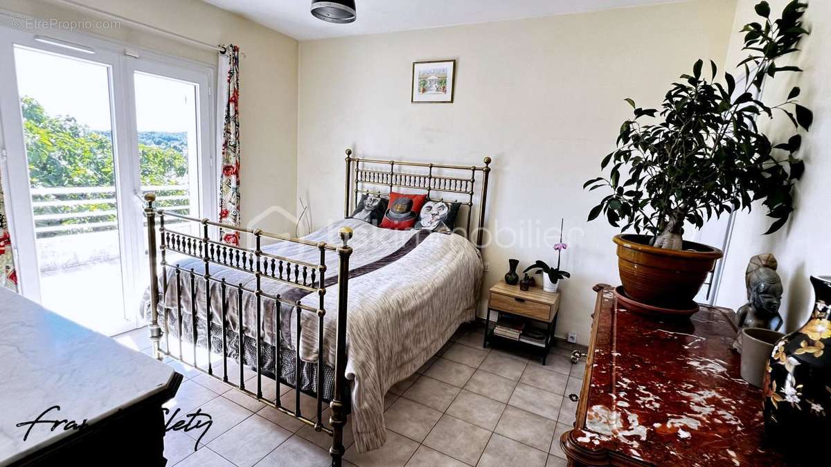 Maison à DRAGUIGNAN