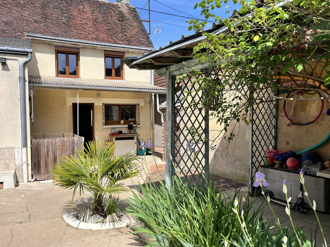 Maison à CHATILLON-COLIGNY