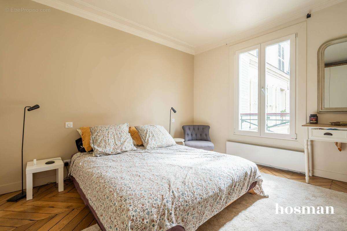 Appartement à PARIS-9E