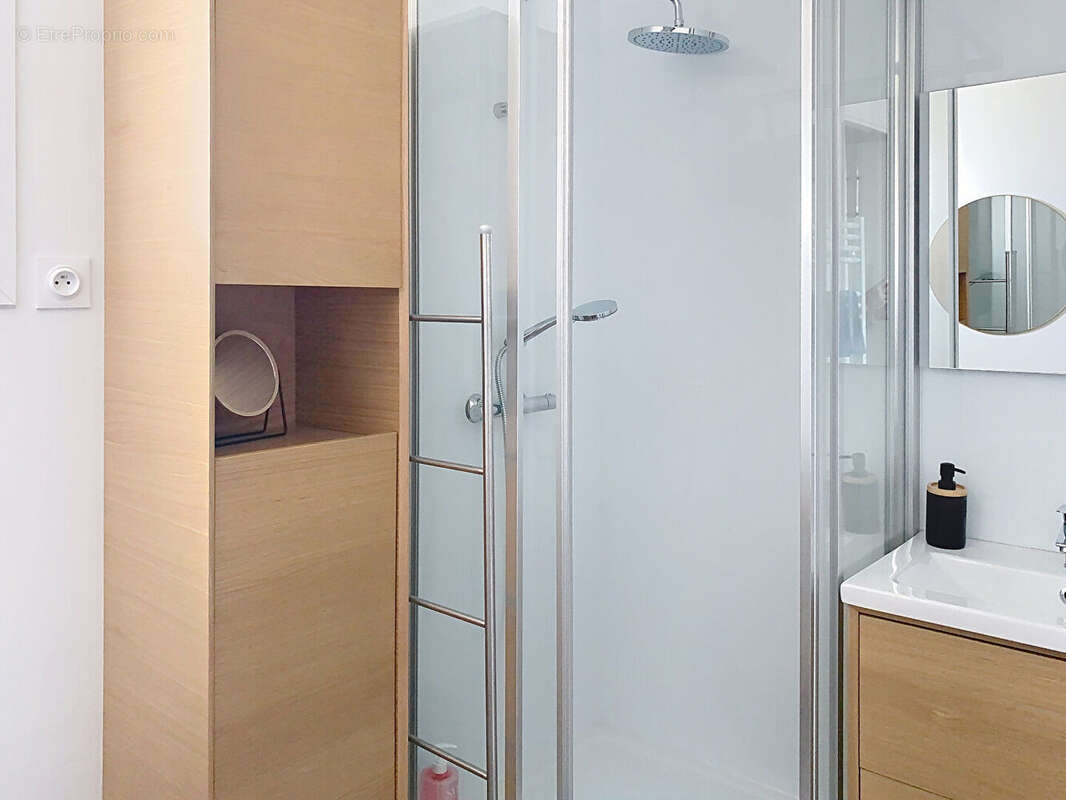 Appartement à VILLENAVE-D&#039;ORNON