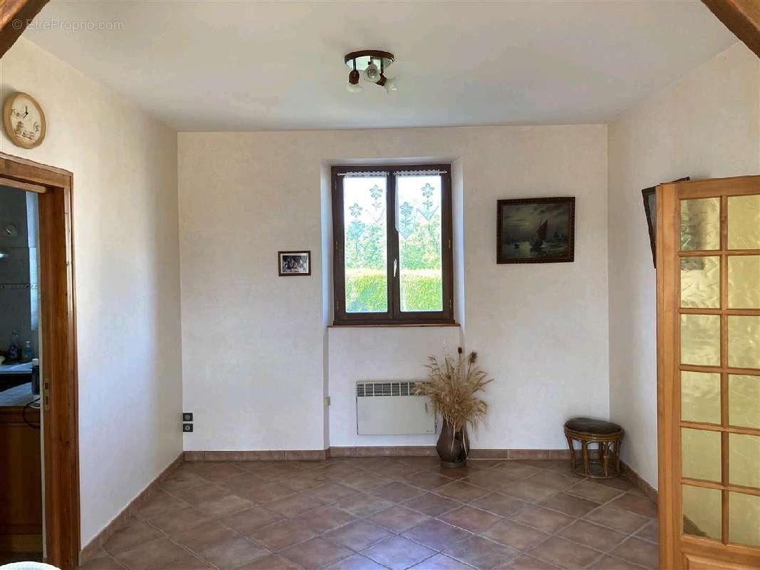 Maison à CHATEAUNEUF-EN-THYMERAIS