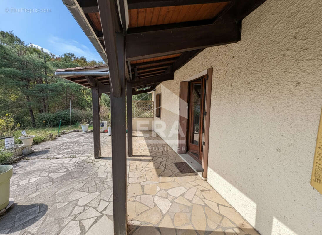 Maison à MONTPON-MENESTEROL