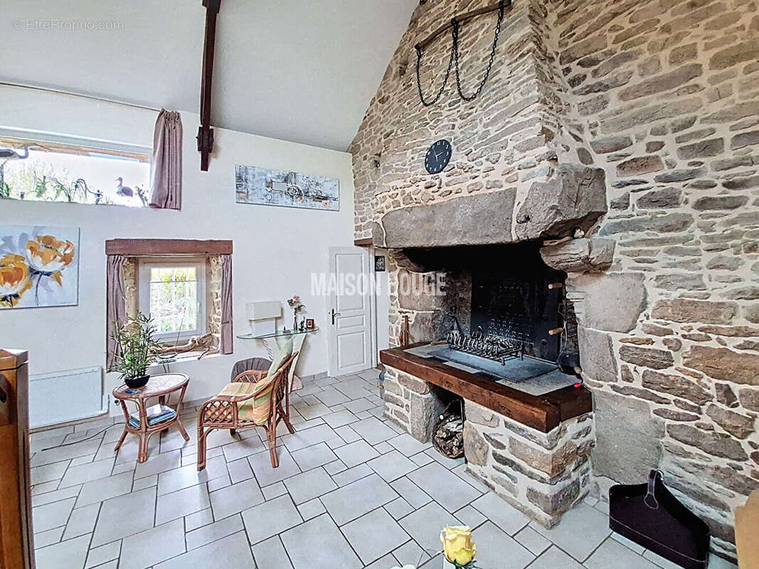 Longère sur 1500 m² de terrain paysagé GOLFE DU MORBIHAN - photo 6