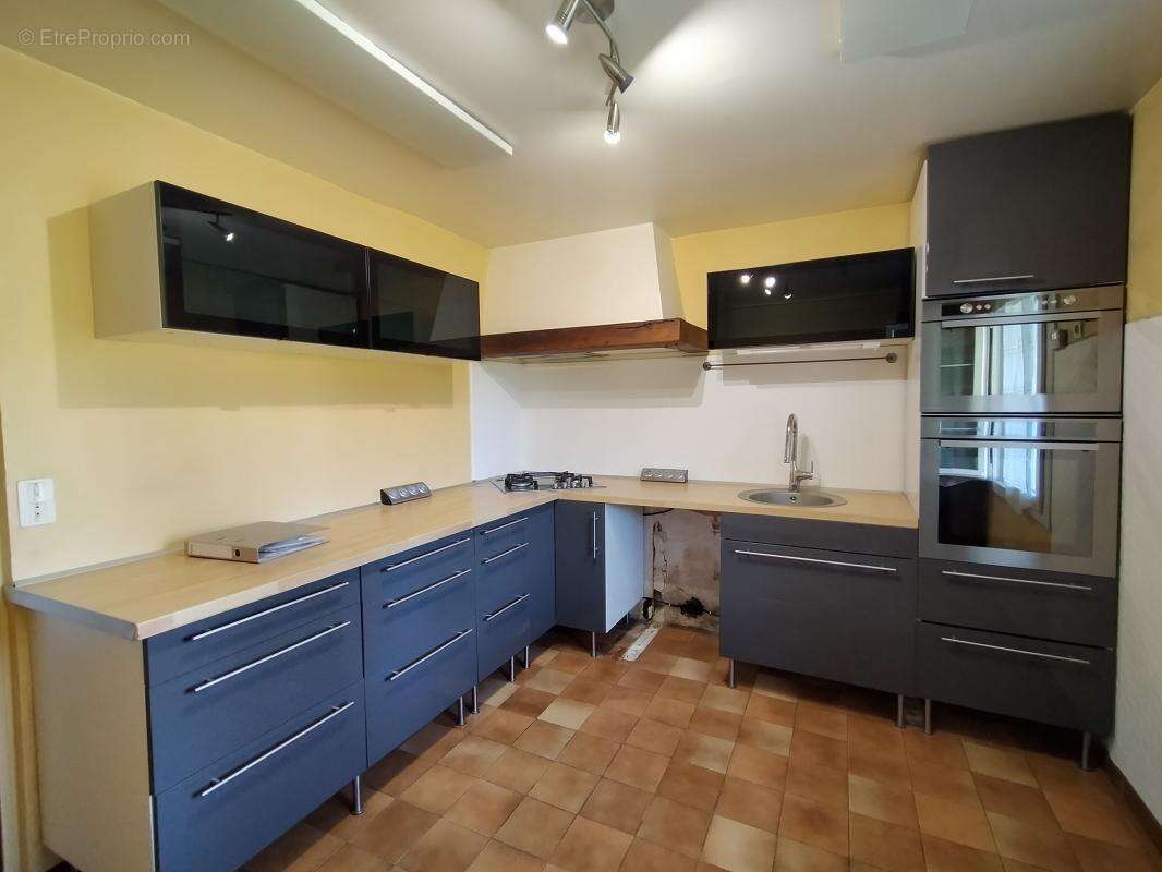 Maison à AIGLEVILLE