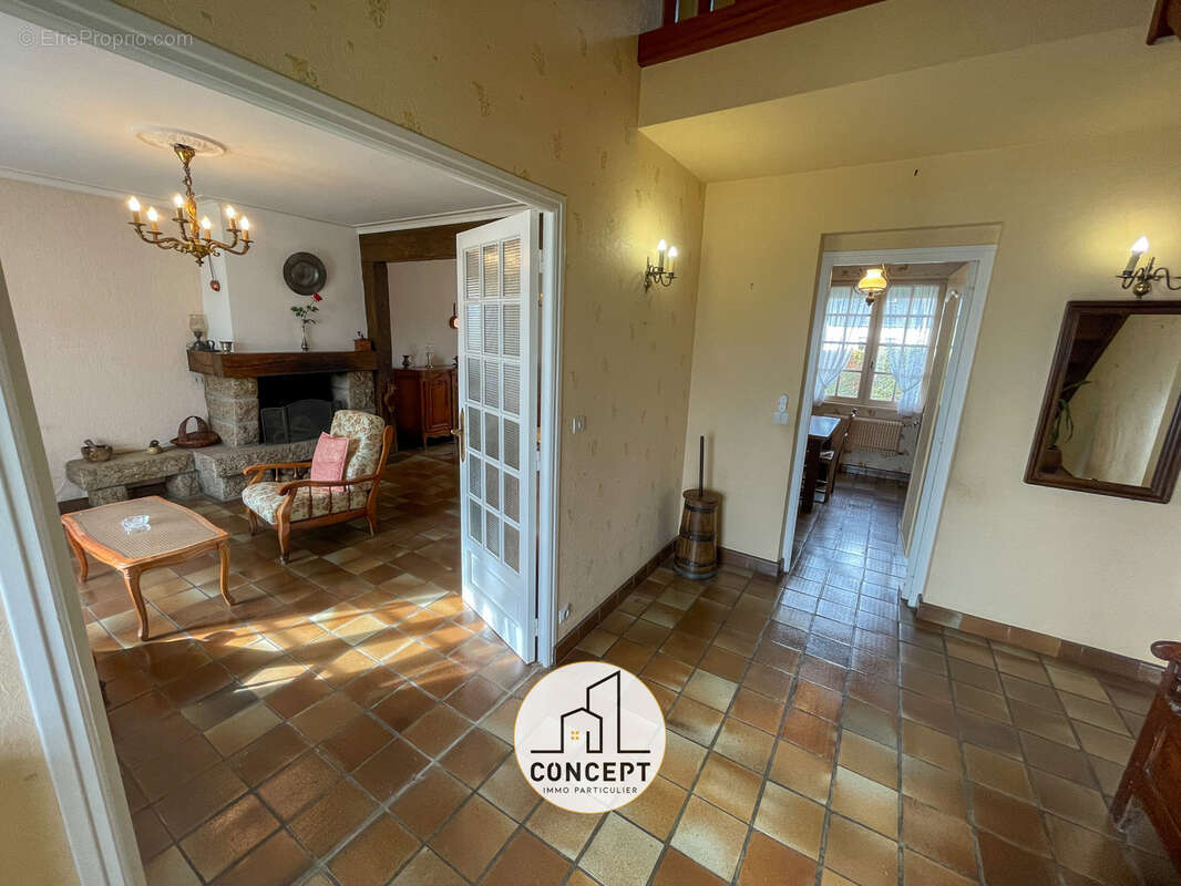 Maison à PLOUIGNEAU