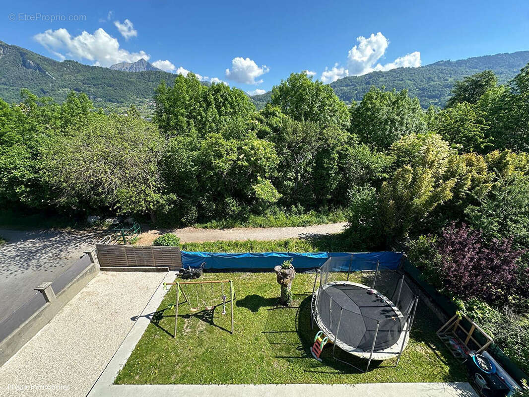 Appartement à CLUSES