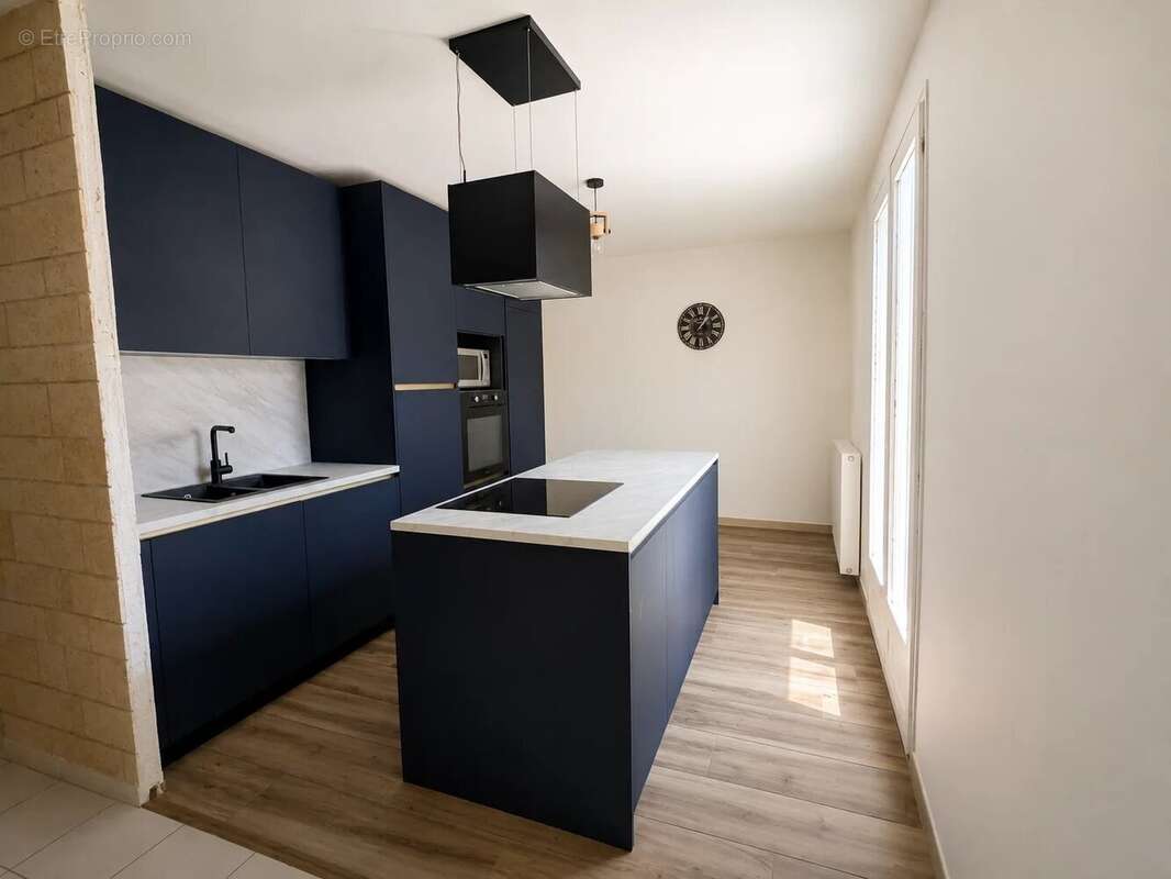 Maison 151 m² à Saillat-Sur-Vienne  - photo 3