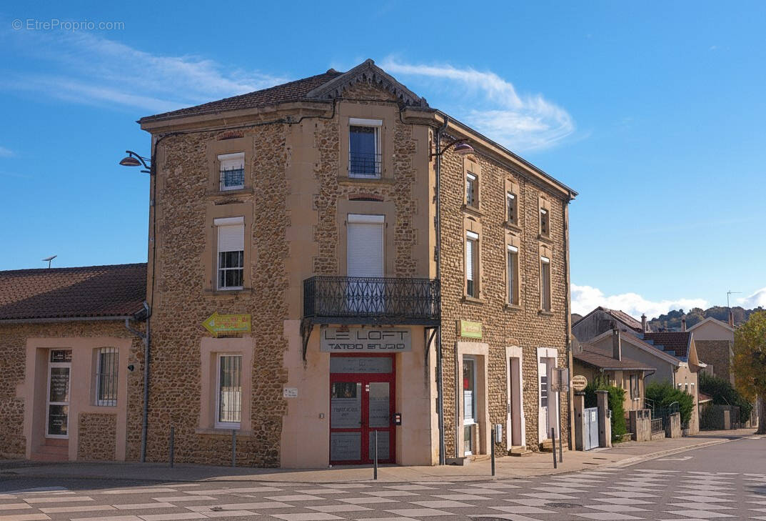 Appartement à CHATEAUNEUF-DE-GALAURE