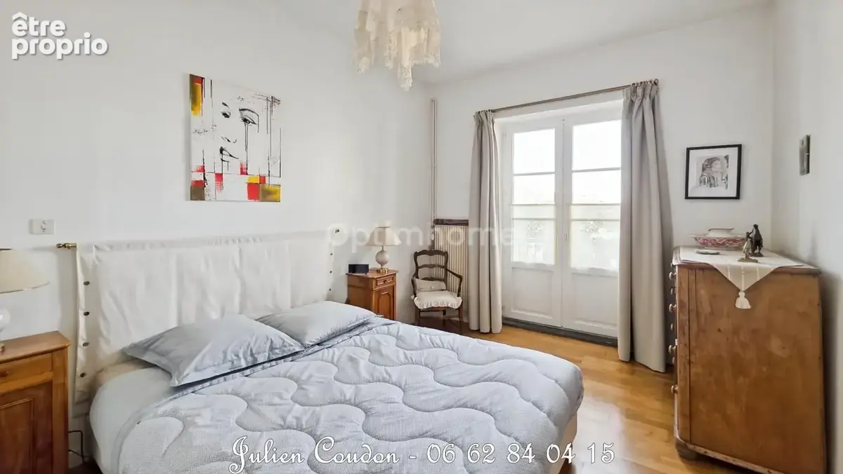 Royat centre thermal – 138 m² – 3 chambres – Balcon filant – Charme 1890 - photo 8