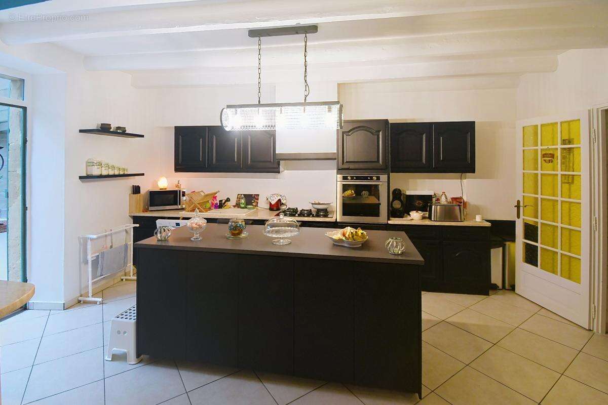 Belle maison de caractère à Lexy, 208m2 + véranda 55m2 + grenier aménageable de 75m2 , terrain plus de 6 ares, garage - photo 39