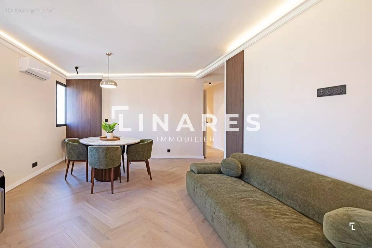 Appartement à MARSEILLE-7E