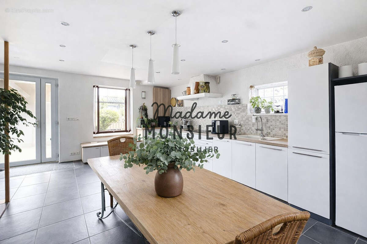 Maison à CHATEAUVILAIN