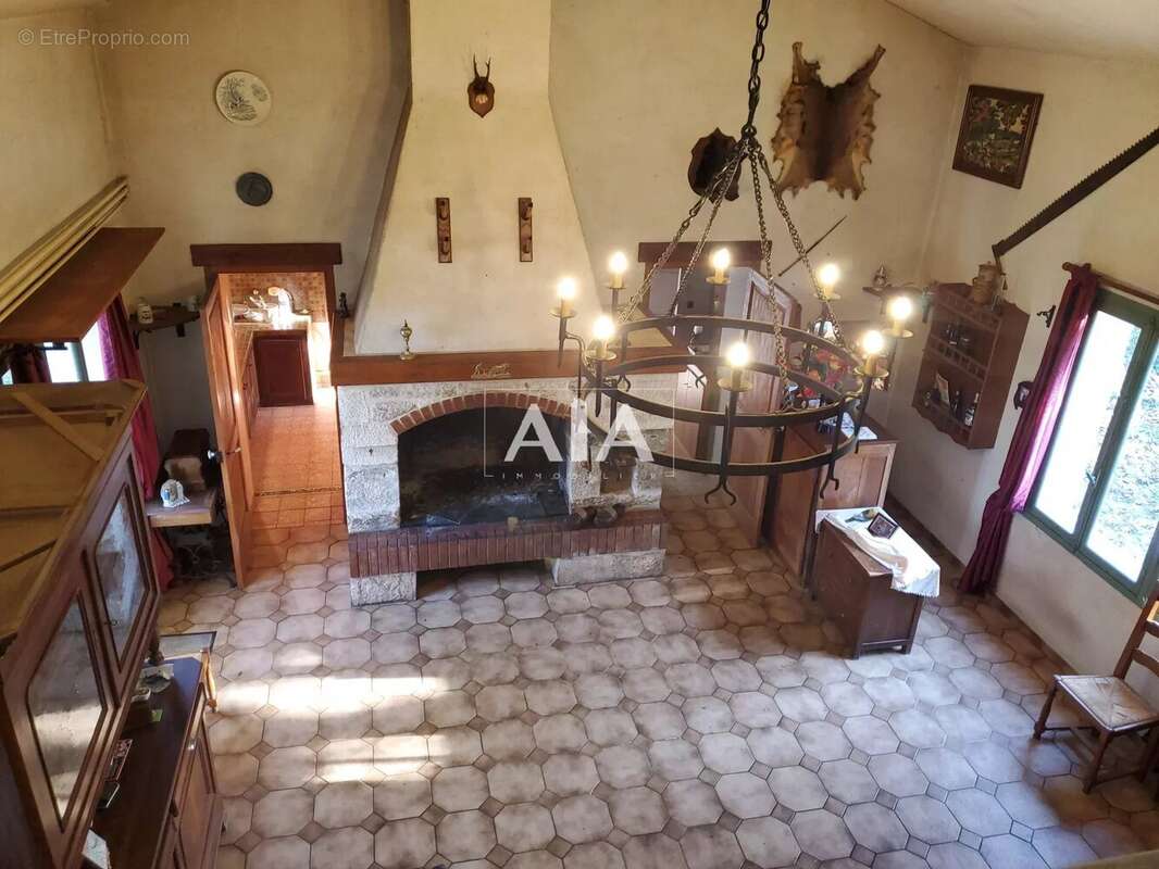 Maison à VERTEUIL-SUR-CHARENTE