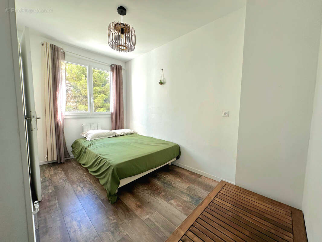 Appartement à MARSEILLE-9E