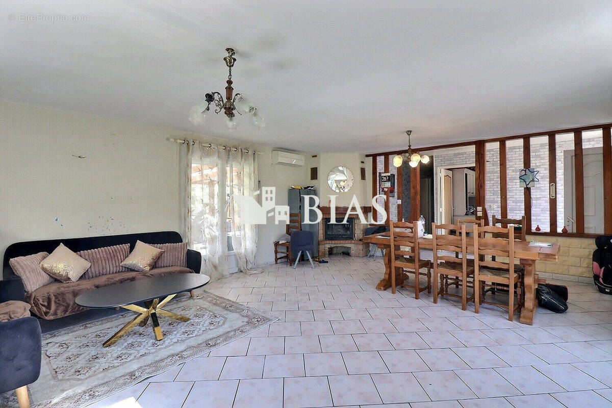 Maison 133 m² à Dozule  - photo 2