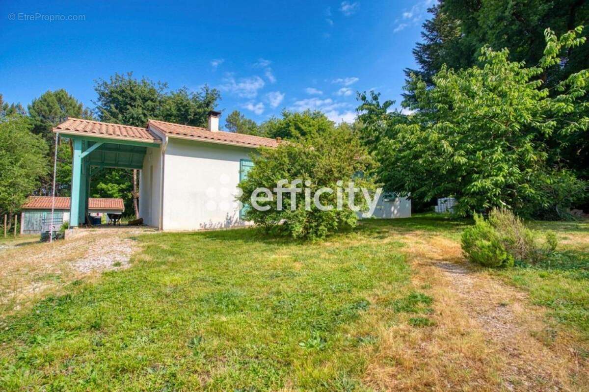 Maison 93 m² à Biras  - photo 12