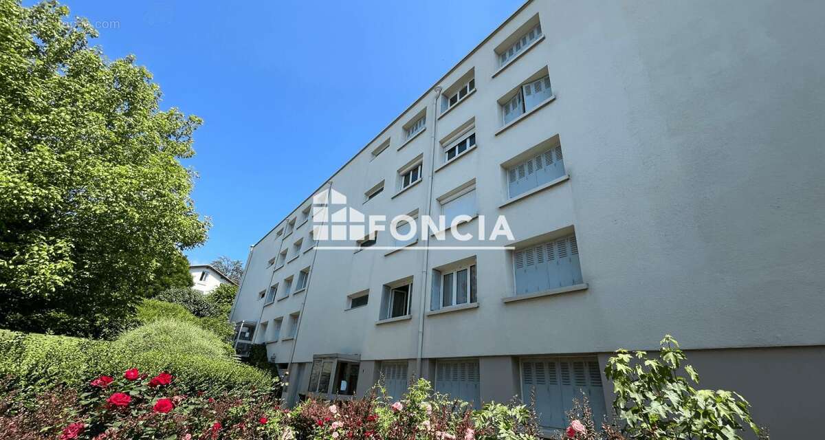 Appartement à SAINT-ETIENNE