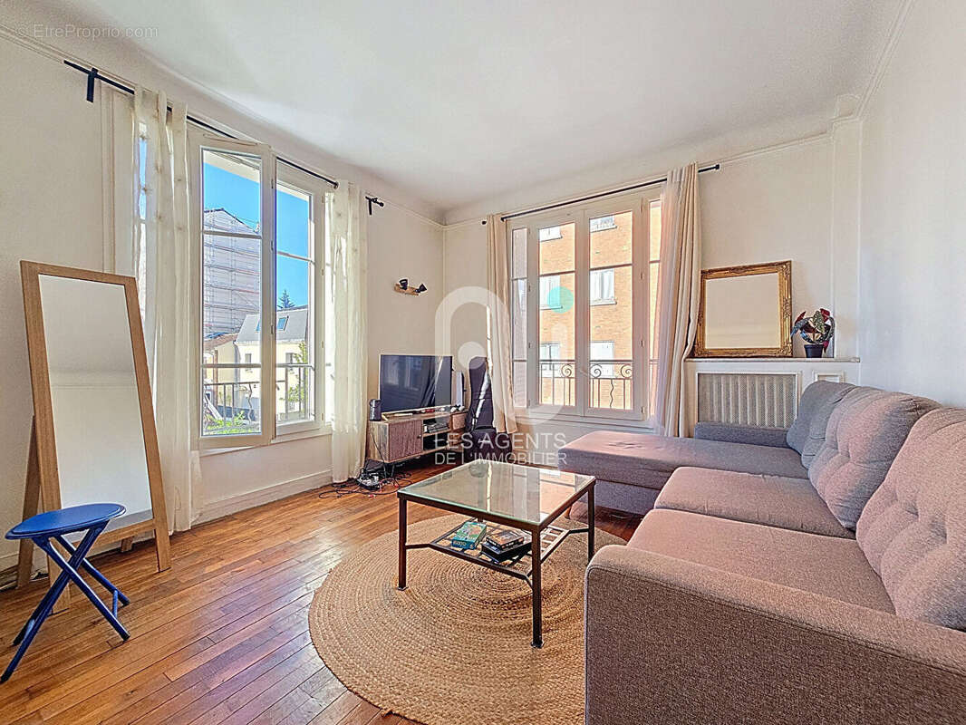 Appartement à ASNIERES-SUR-SEINE