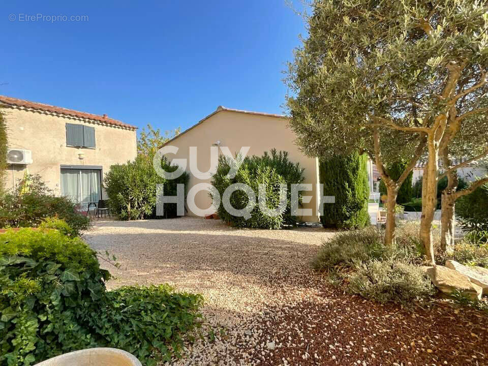 Maison à CHATEAUNEUF-DE-GADAGNE