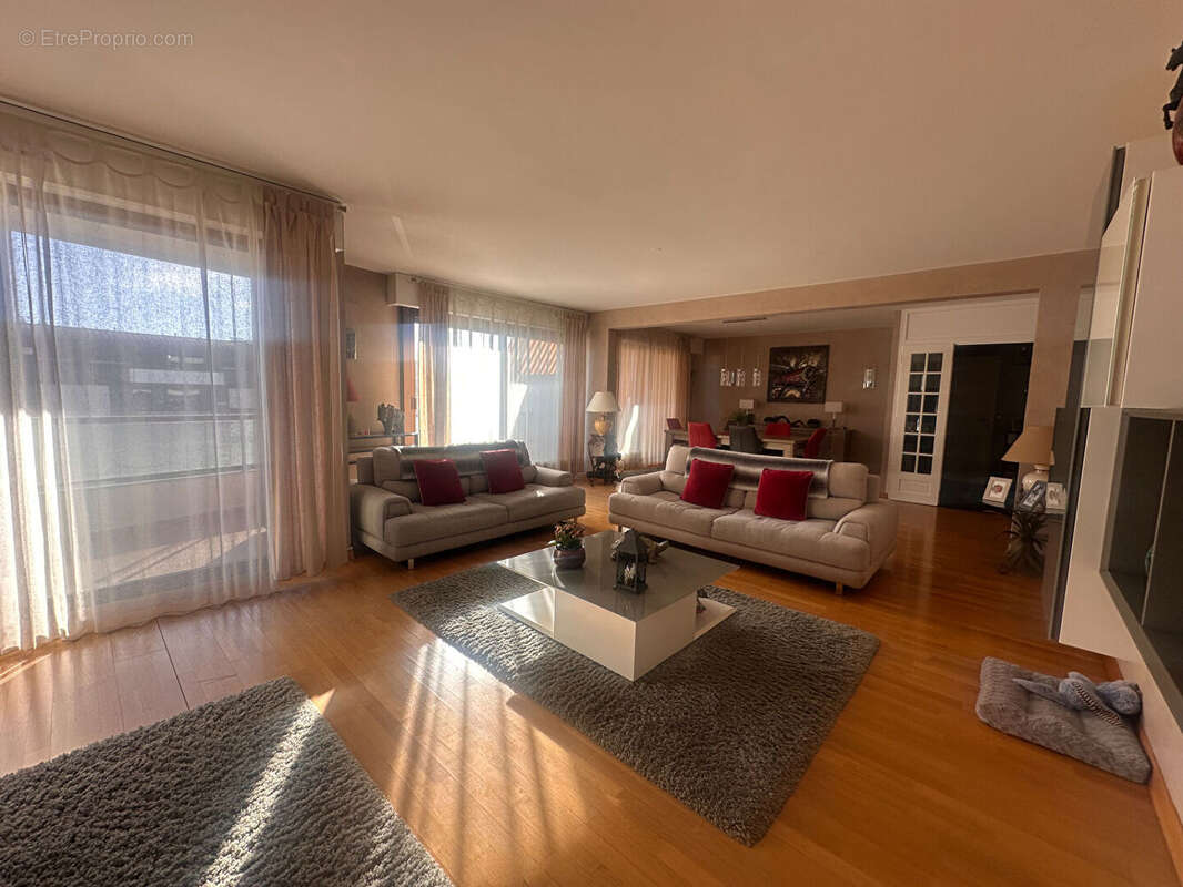 Appartement à ANNEMASSE