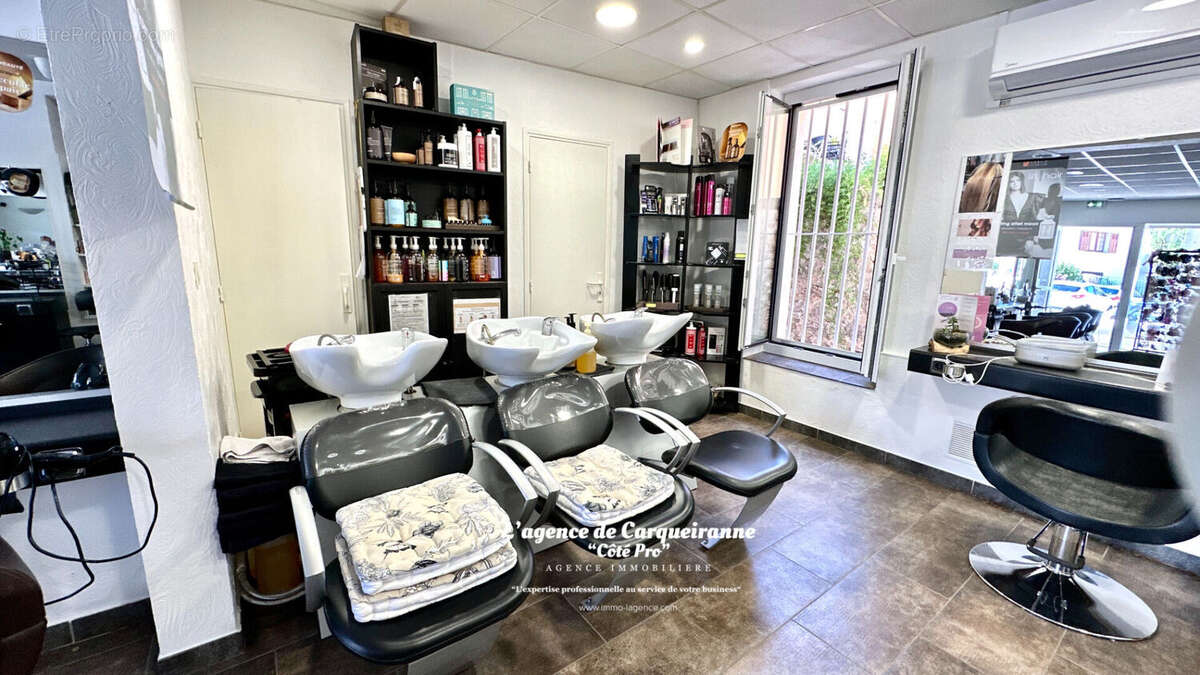 Commerce à CARQUEIRANNE